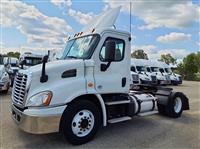 2018 Freightliner CASCADIA 113