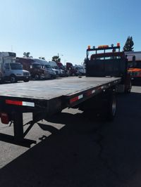 2018 Freightliner M2 106