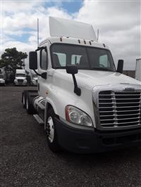 2018 Freightliner CASCADIA 125