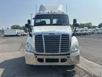 2019 Freightliner CASCADIA 125