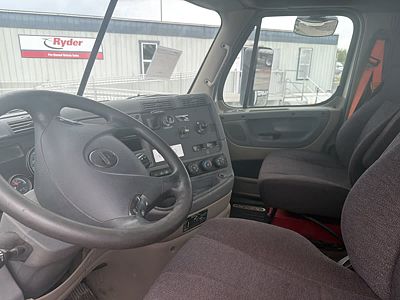 2019 Freightliner CASCADIA 125