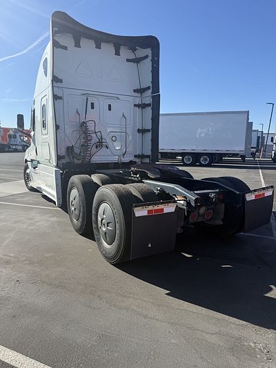 2023 Freightliner NEW CASCADIA PX12664