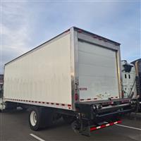 2016 Freightliner M2 106