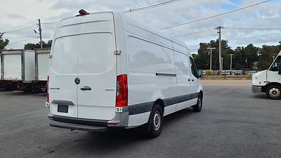 2021 Mercedes-Benz F2CA74 SPRINTER