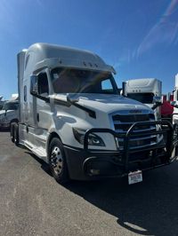2020 Freightliner NEW CASCADIA PX12664