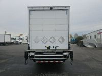 2018 Freightliner M2 106
