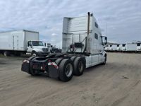 2020 Volvo VNL64T-760