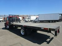 2018 Freightliner M2 106