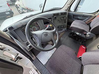 2019 Freightliner CASCADIA 125