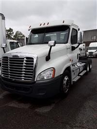 2019 Freightliner CASCADIA 125