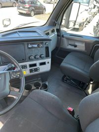 2019 Freightliner NEW CASCADIA PX12664