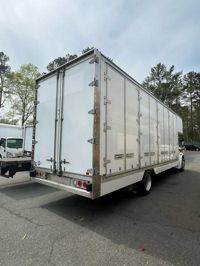 2018 Freightliner M2 106