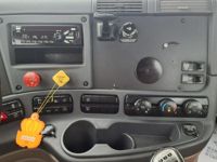 2019 Freightliner CASCADIA 125