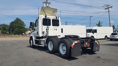 2018 Freightliner CASCADIA 125