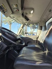 2018 International 4300LP (4X2)