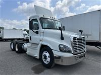 2016 Freightliner CASCADIA 125