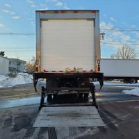 2016 Freightliner M2 106