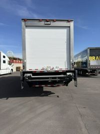 2018 Freightliner M2 106