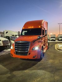 2020 Freightliner NEW CASCADIA PX12664