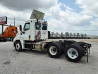 2018 Freightliner CASCADIA 125