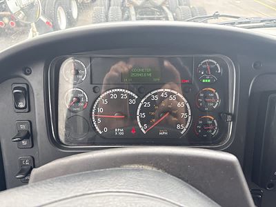 2020 Freightliner M2 106