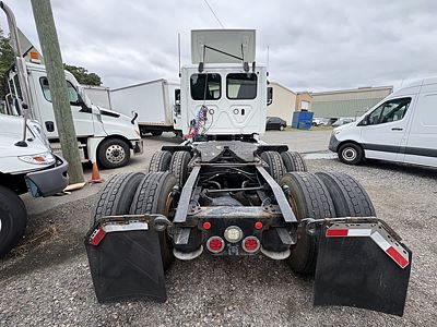 2019 Freightliner NEW CASCADIA PX12664
