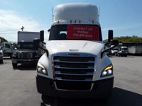 2019 Freightliner NEW CASCADIA 116