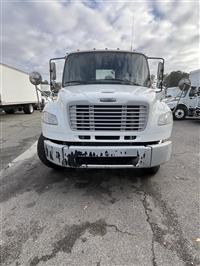 2016 Freightliner M2 106