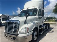 2017 Freightliner CASCADIA 125