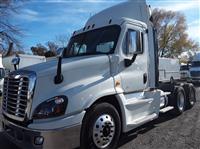 2017 Freightliner CASCADIA 125