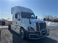 2020 Freightliner CASCADIA 125