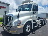 2020 Freightliner CASCADIA 125