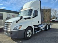 2019 Freightliner NEW CASCADIA PX12664