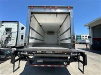 2017 Freightliner M2 106
