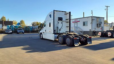 2019 Freightliner NEW CASCADIA PX12664