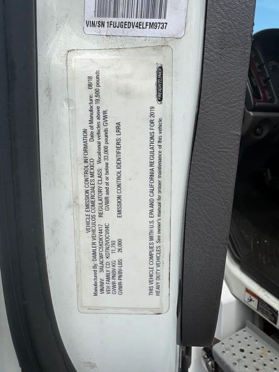 2019 Freightliner M2 106
