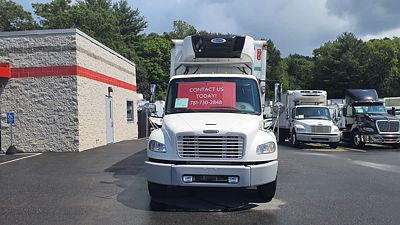 2019 Freightliner M2 106