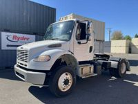 2018 Freightliner M2 106
