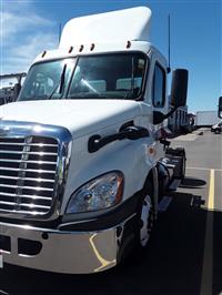 2014 Freightliner CASCADIA 113