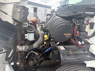 2019 International RH613