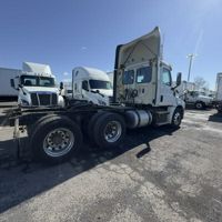 2019 Freightliner NEW CASCADIA PX12664