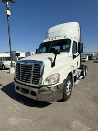 2018 Freightliner CASCADIA 125