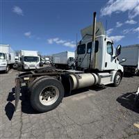 2019 Freightliner NEW CASCADIA 126