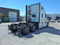 2019 Freightliner NEW CASCADIA PX12664