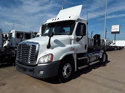 2020 Freightliner CASCADIA 125
