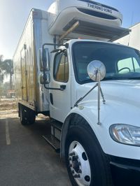 2016 Freightliner M2 106