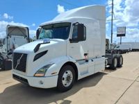 2020 Volvo VNR64T-640