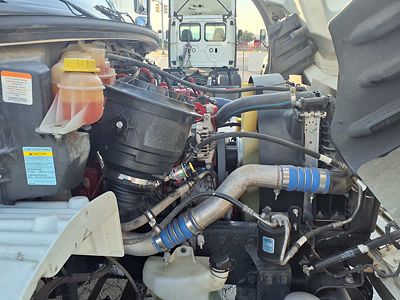 2022 Freightliner M2 106