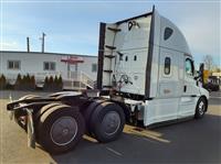 2021 Freightliner NEW CASCADIA PX12664