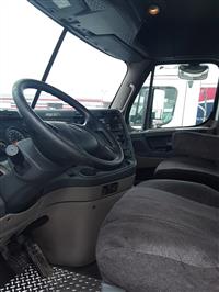 2019 Freightliner CASCADIA 125